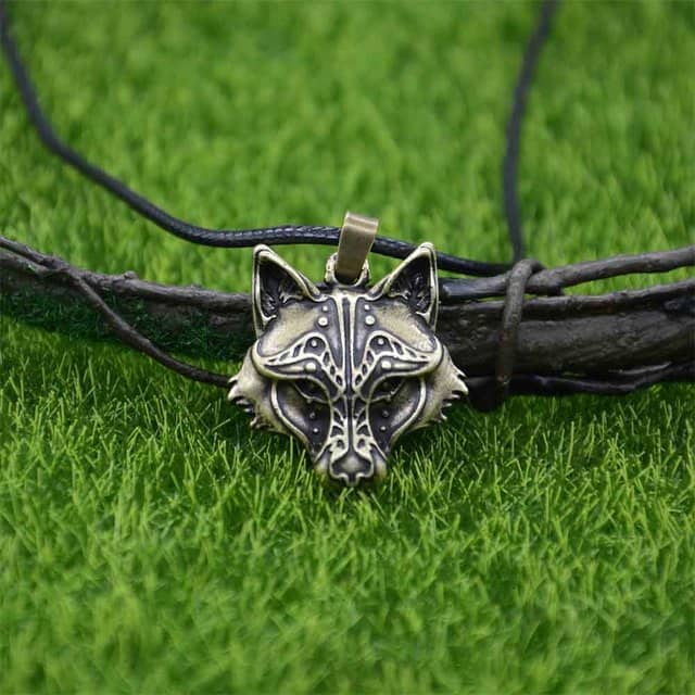 COLLIER LOUP PENDENTIF LOUP-GAROU (ACIER) - Main Image