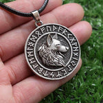 collier loup symbole viking homme