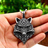 collier tete de loup acier