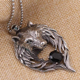 pendentif tete de loup geometrique