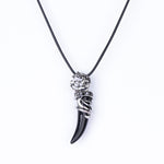 Collier pendentif loup