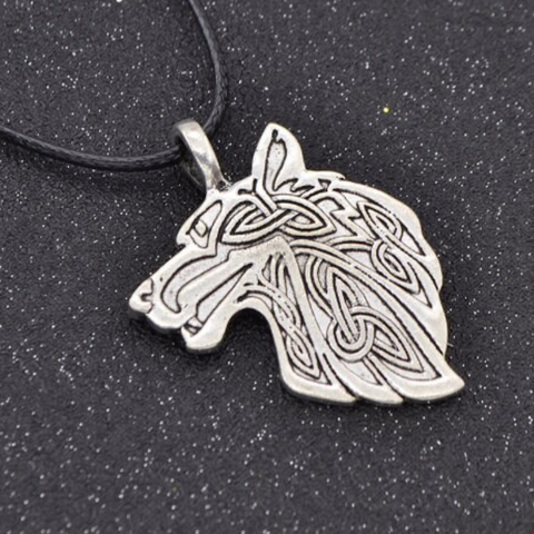 Collier tête loup