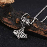 COLLIER LOUP<br> PENDENTIF TÊTE CELTIQUE (ACIER)