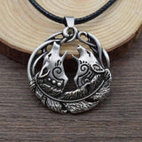 pendentif loup hurlant